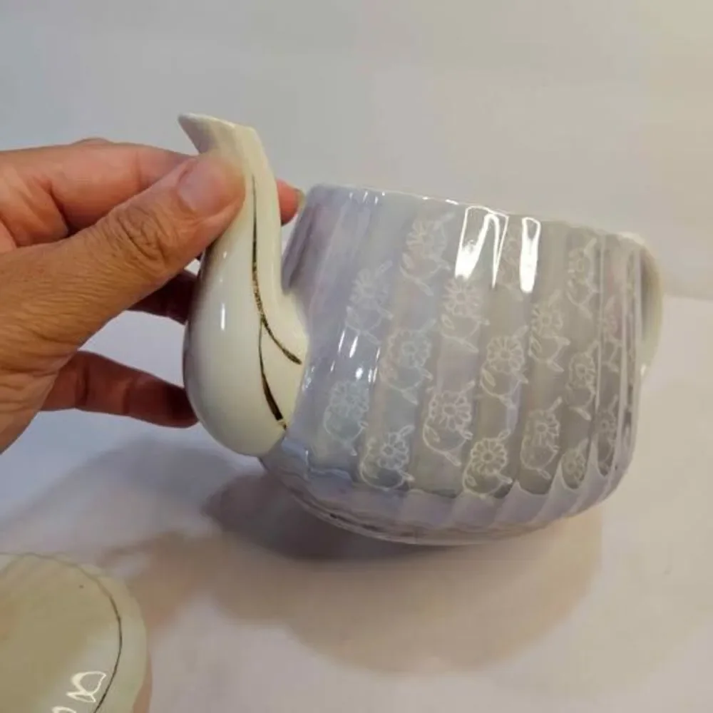 Unbranded beautiful teapot